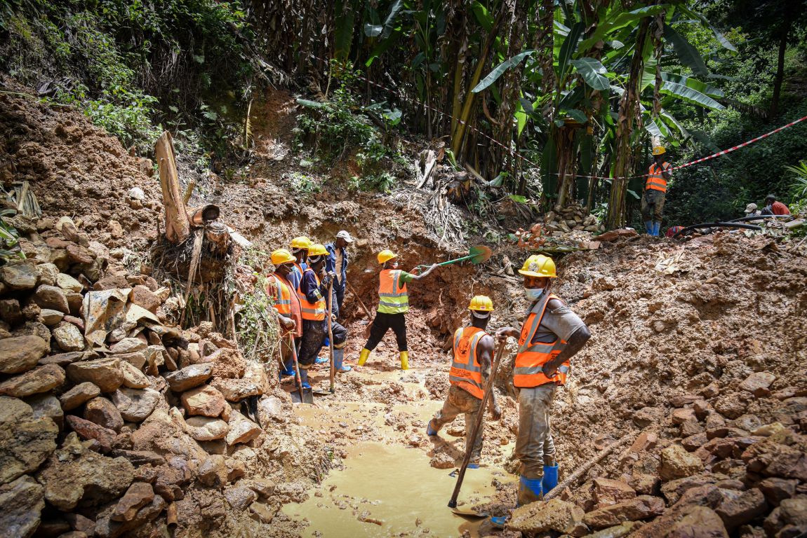 Water-DRC-wait-for-clean-water-is-over-construction-work