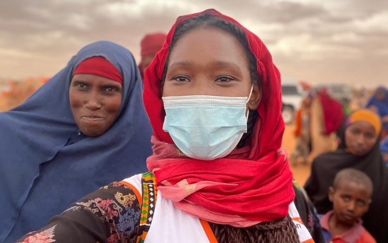 world-humanitarian-day-lucy-somalia-selfie-with-family