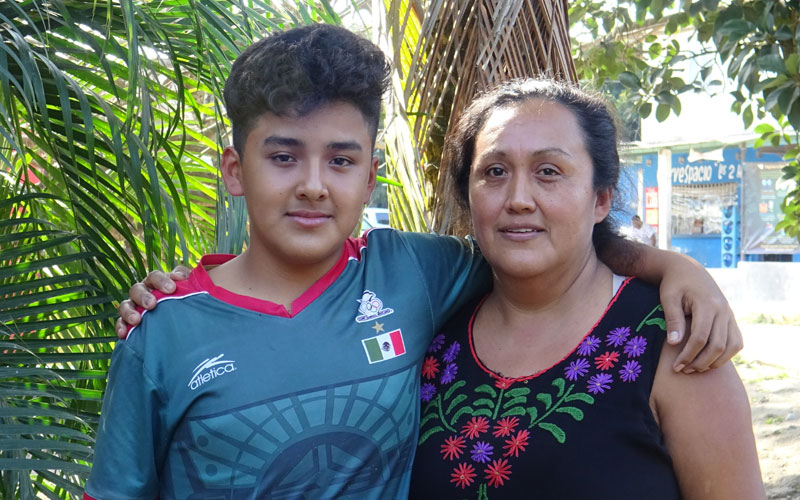 child-labour-risky-grocery-mexico-sugarcane-boy-woman-leaves
