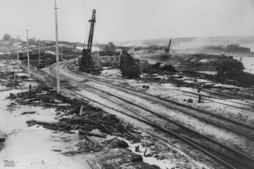 Une photo des dégâts causés par l'explosion d'Halifax