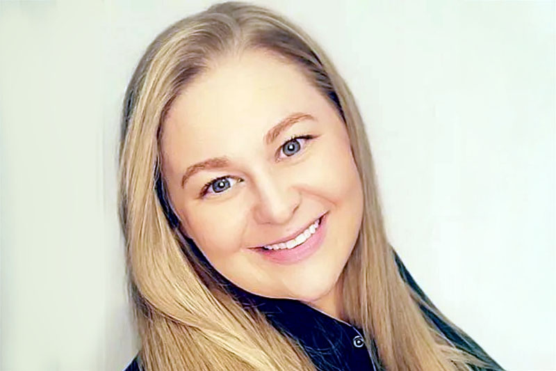 Julie-Long.jpg