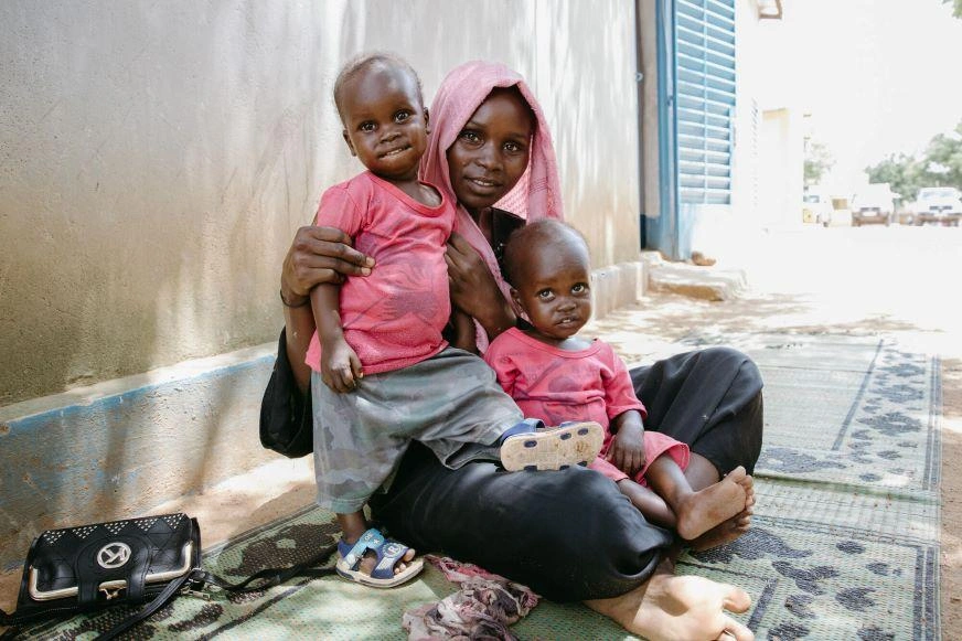 Sudan-Hunger-twins-malnutrition-Tahina