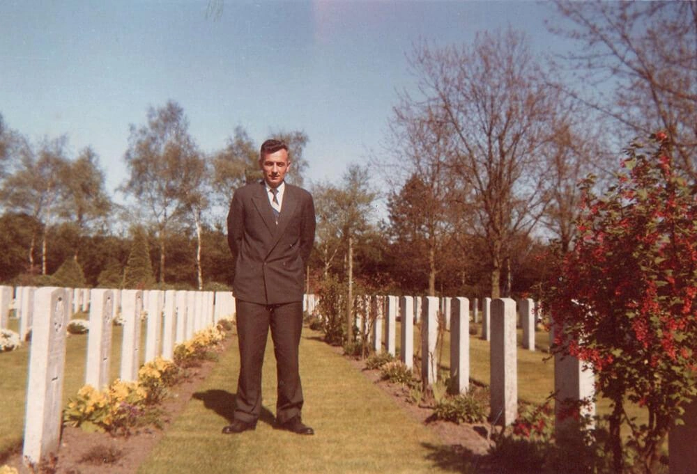 legacy-giving-arie-kamp-military-cemetery