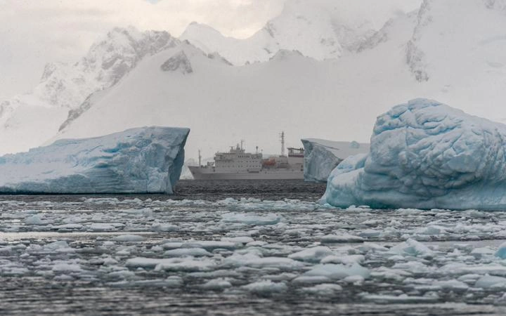 social-justice-guide-cracked-large-pieces-of-ice-floating