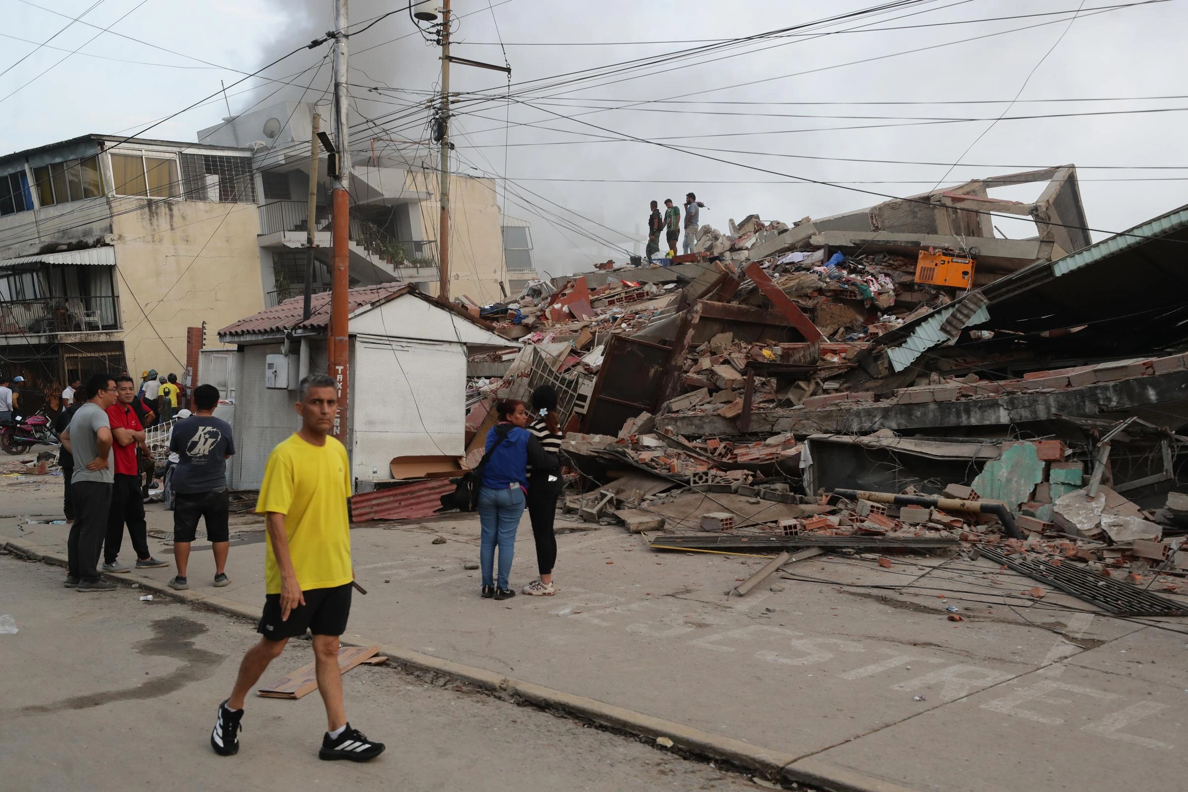 Powerful earthquake strikes Venezuela5.jpg